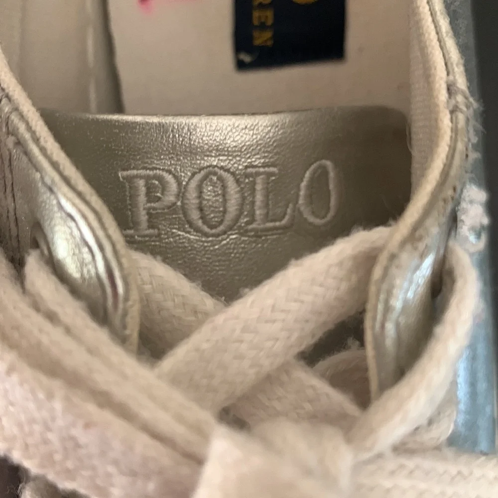Polo Ralph Lauren Easton Sneakers Size 4 Unisex Metallic SilverBoy Girl Low Top
